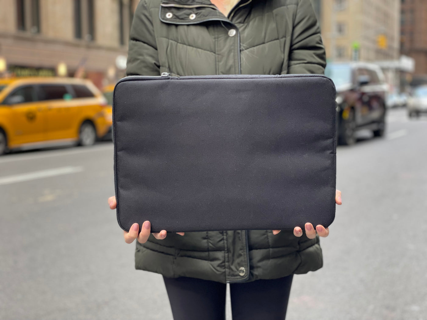 Ozpack Siyah 13 inch Orta Laptop Sırt Çantası (Gövde+Bel Çantası+Laptop Kılıfı + Yağmurluk Dahildir. GRİ Ozpack astarı.)