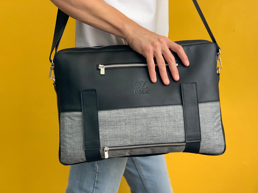 バッグ A VACATION / navy black A VACATION（アヴァケーション）の「＜A VACATION＞GARDEN